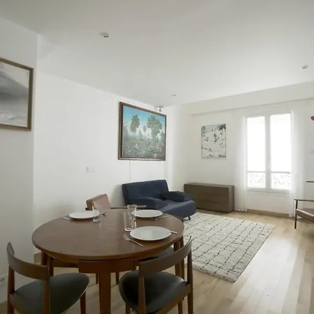 Very Cute 2 Bedrooms#paris 10 Lägenhet *
